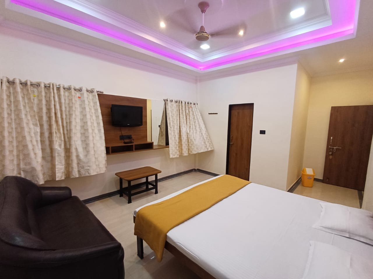 WhatsApp Image 2025 10 29 at 12.47.41 PM 1 1