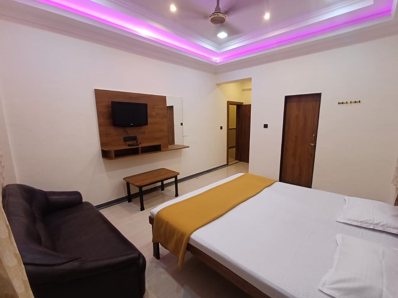 WhatsApp Image 2025 10 29 at 12.47.45 PM